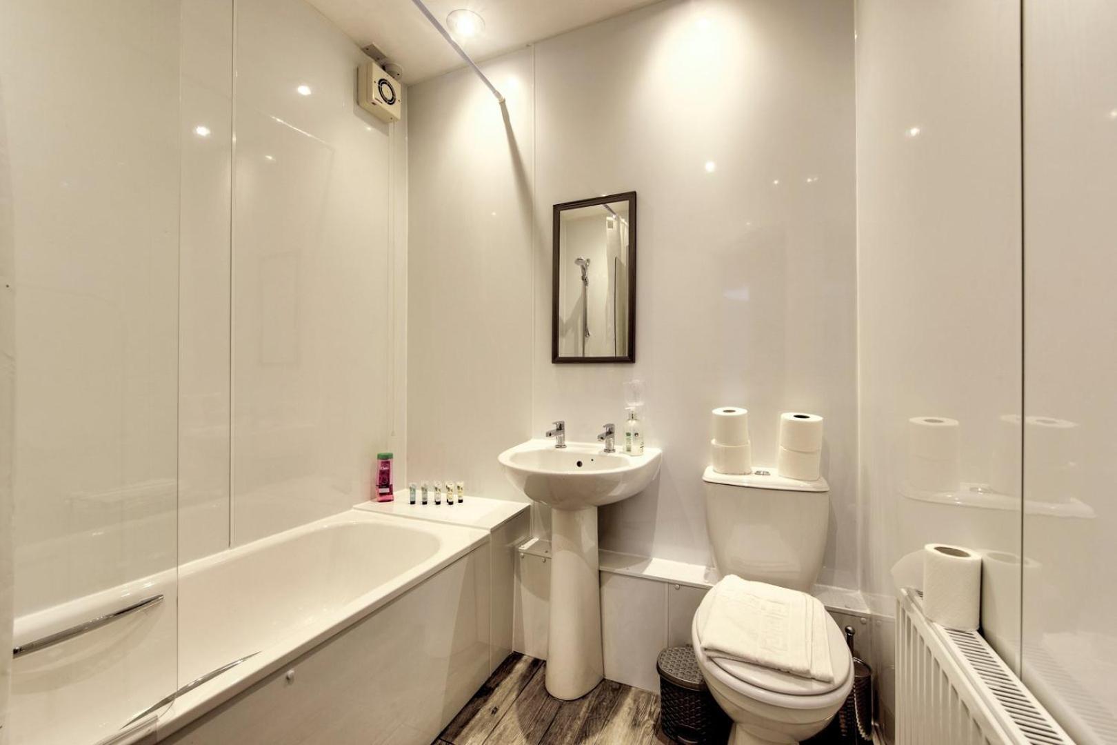 Guestready - Bright & Airy 1Br Flat In Center Edimburgo Exterior foto