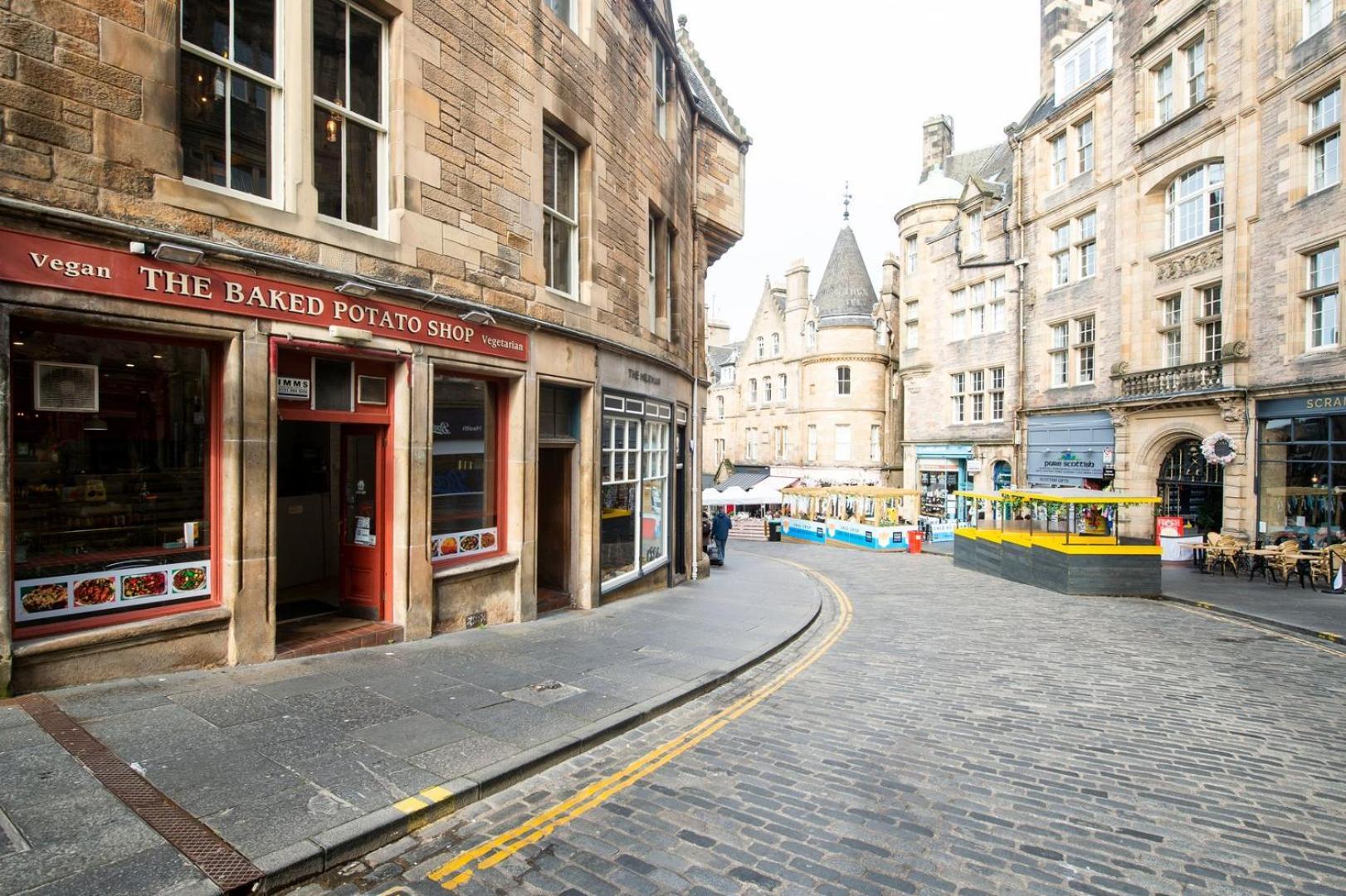 Guestready - Bright & Airy 1Br Flat In Center Edimburgo Exterior foto